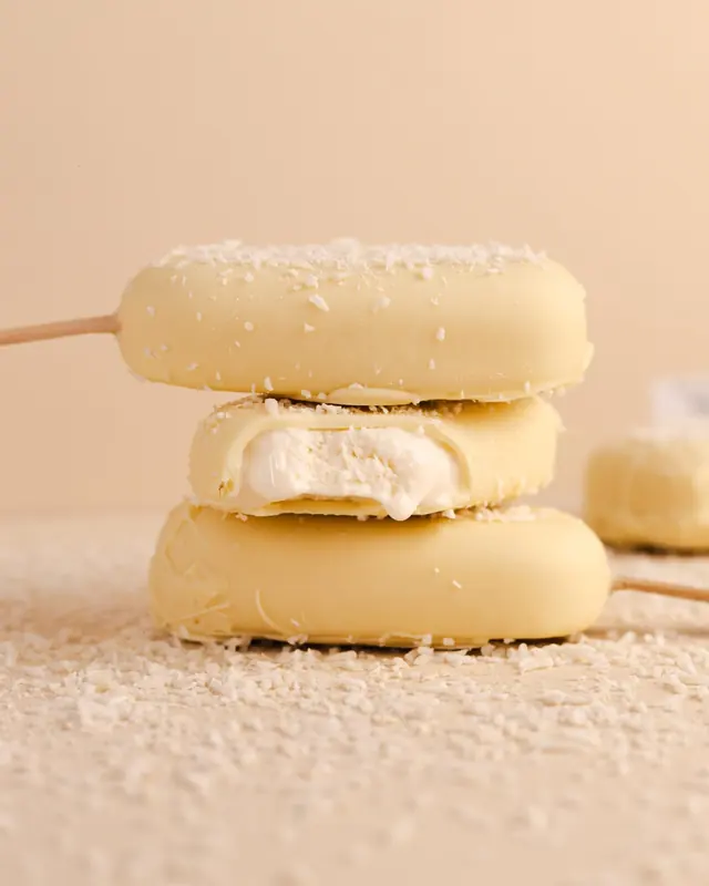 Picolés de creme empilhados